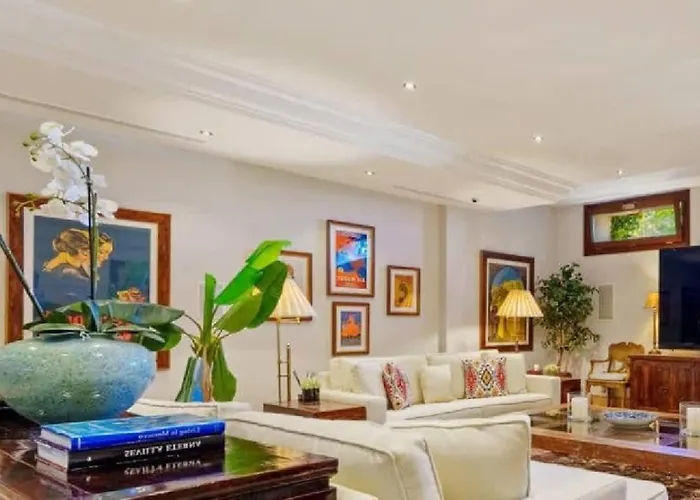 Villa Exquisite Andalusian-style *